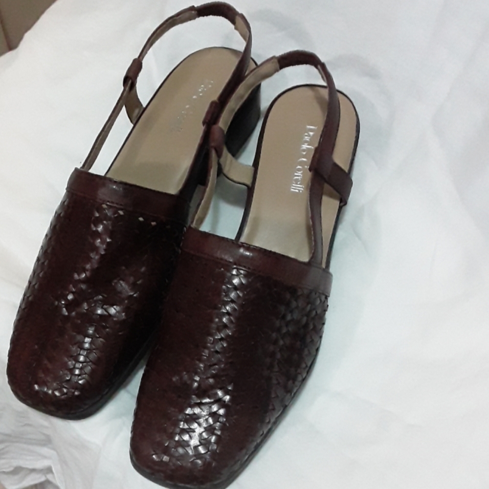 NWOT Paolo Corelli Leather Sandals